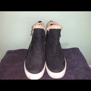 Women's Black Prevale Cozy-lined Wedge Sneakers